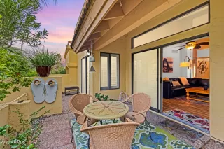 Photo #1: 6529952 Listing