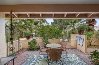 Photo #3: 6529952 Listing