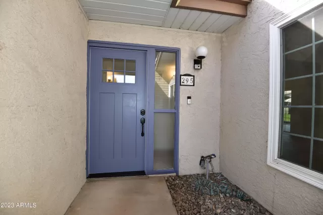 MLS: 6530054 Condo For Sale