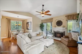 Photo #2: 6530185 Listing 