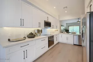 Photo #3: 6530297 Listing 