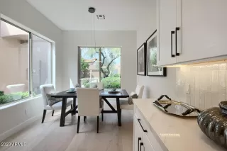 Photo #5: 6530297 Listing 