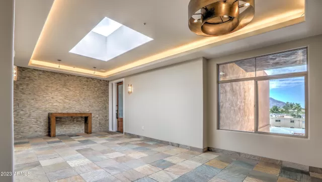 MLS: 6530405 Condo For Sale