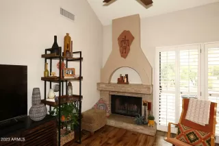 Photo #5: 6530505 Listing