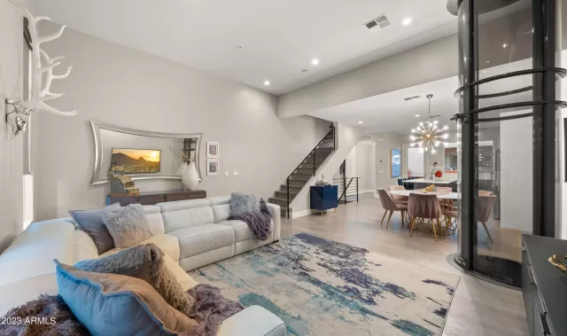 MLS: 6530563 Condo For Sale