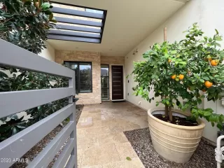 Photo #4: 6530949 Listing