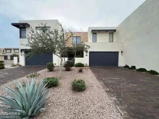 Photo #6: 6530949 Listing