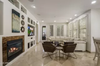 Photo #1: 6531129 Listing 