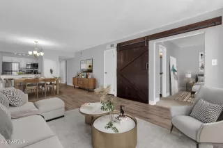 Photo #2: 6531267 Listing