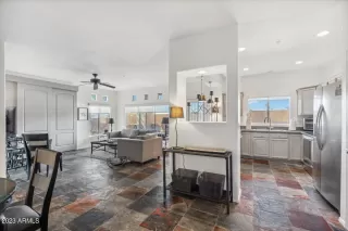 Photo #2: 6531406 Listing