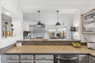 Photo #4: 6531406 Listing