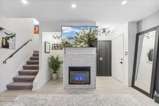 Photo #1: 6531456 Listing