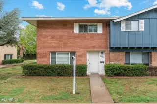 Photo #5: 6531456 Listing