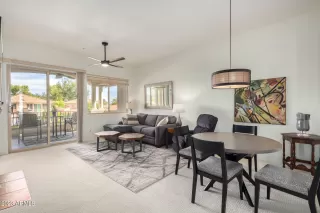 Photo #2: 6531708 Listing 