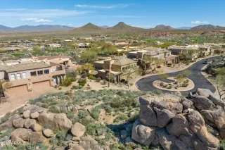 Photo #4: 6531975 Listing