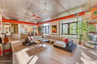 Photo #1: 6532021 Listing