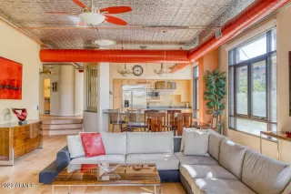 Photo #3: 6532021 Listing