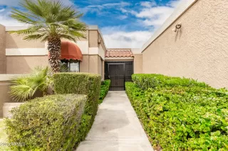 Photo #3: 6532126 Listing