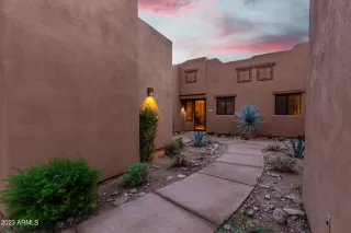 Photo #1: 6532355 Listing