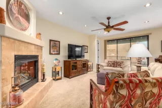 Photo #5: 6532355 Listing