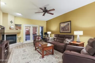 Photo #6: 6532361 Listing