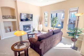 Photo #2: 6532392 Listing 