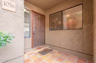 Photo #5: 6532853 Listing 