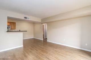 Photo #1: 6532934 Listing