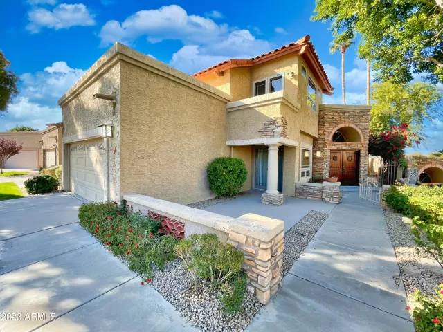 MLS: 6532951 Condo For Sale