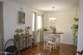 Photo #6: 6533129 Listing