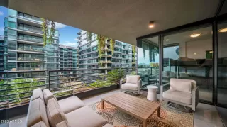 Photo #2: 6533130 Listing