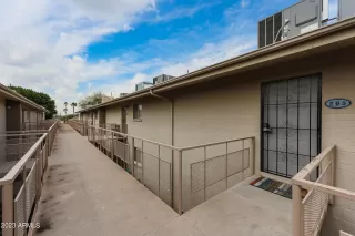 Photo #2: 6533203 Listing 