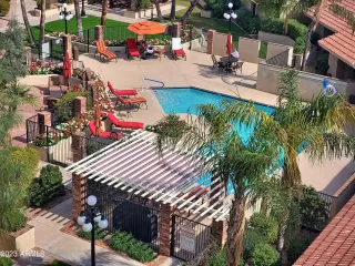 Photo #5: 6533343 Listing