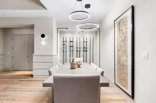 Photo #2: 6533419 Listing