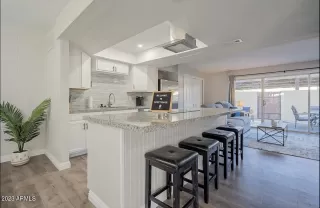 Photo #4: 6533420 Listing