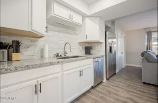 Photo #6: 6533420 Listing