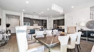 Photo #6: 6533481 Listing