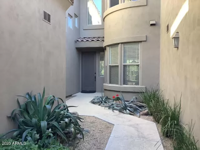 MLS: 6533863 Condo For Sale