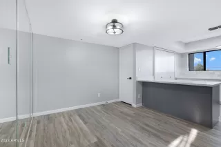 Photo #5: 6533879 Listing 