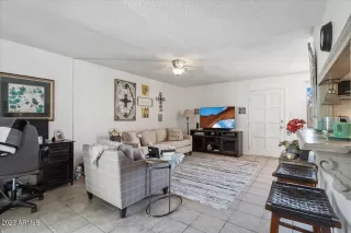 Photo #3: 6534333 Listing