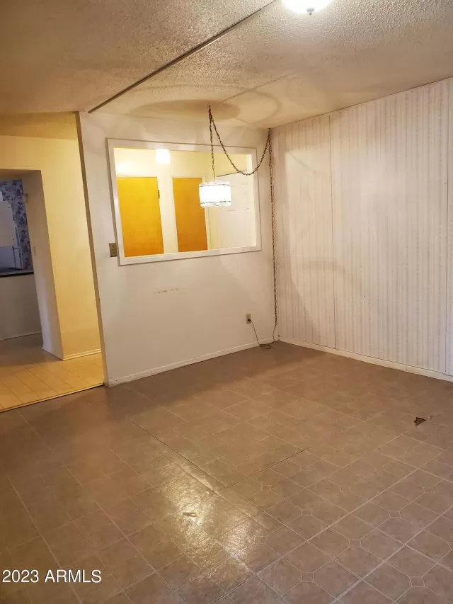 MLS: 6534573 Condo For Sale