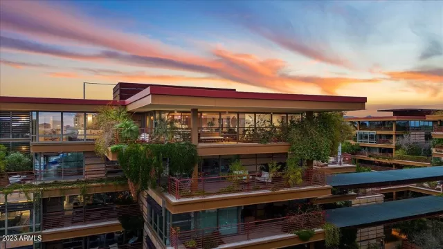 MLS: 6535014 Condo For Sale