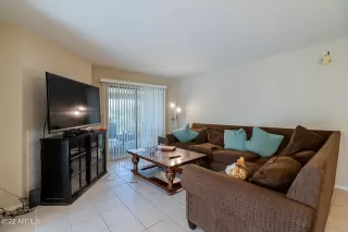 Photo #2: 6535032 Listing 