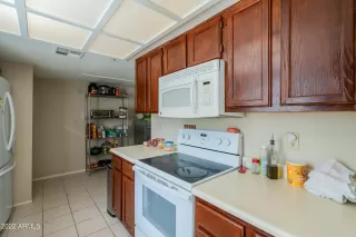 Photo #5: 6535032 Listing 