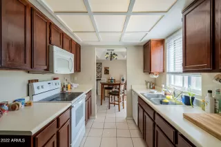 Photo #6: 6535032 Listing 