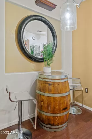 Photo #6: 6535165 Listing