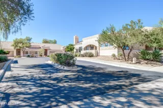Photo #2: 6535169 Listing