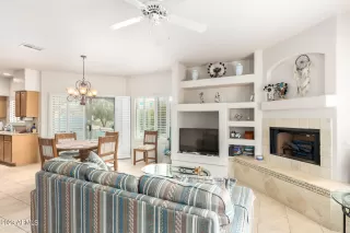 Photo #6: 6535169 Listing