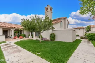 Photo #1: 6535209 Listing 