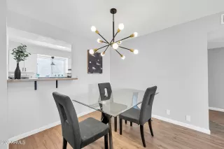 Photo #4: 6535340 Listing